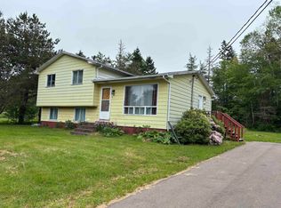 3 Elder Vista Dr, Cape Breton, NS B1L 1C4