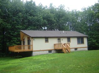 1742 Old Greenfield Rd, Greenfield Park, NY