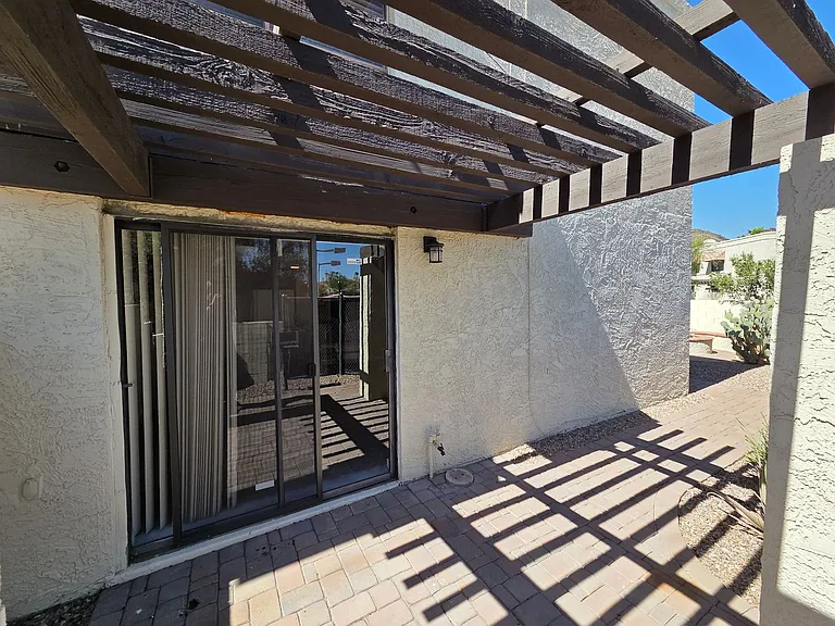 1809 E Frier Dr #2 — Photo 21