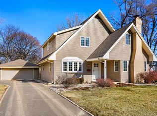 2102 South St, Rolling Meadows, IL 60008