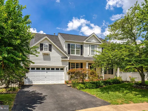 43524 Clivedon Ct, Ashburn, VA 20147