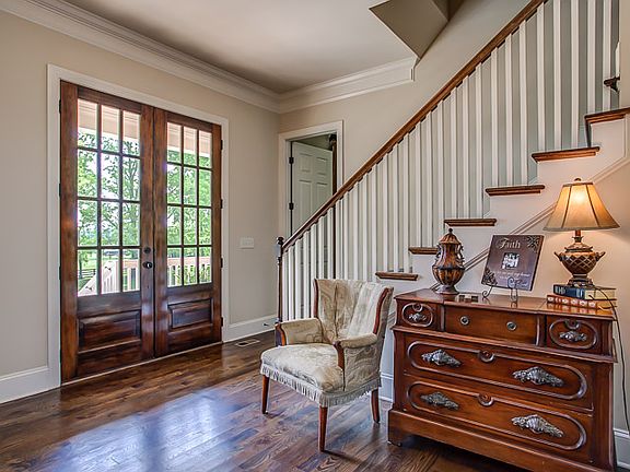 5th image of 1010 Garner Hall Pvt Ln