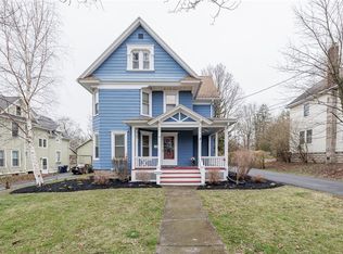 29 Oak St, Geneseo, NY 14454