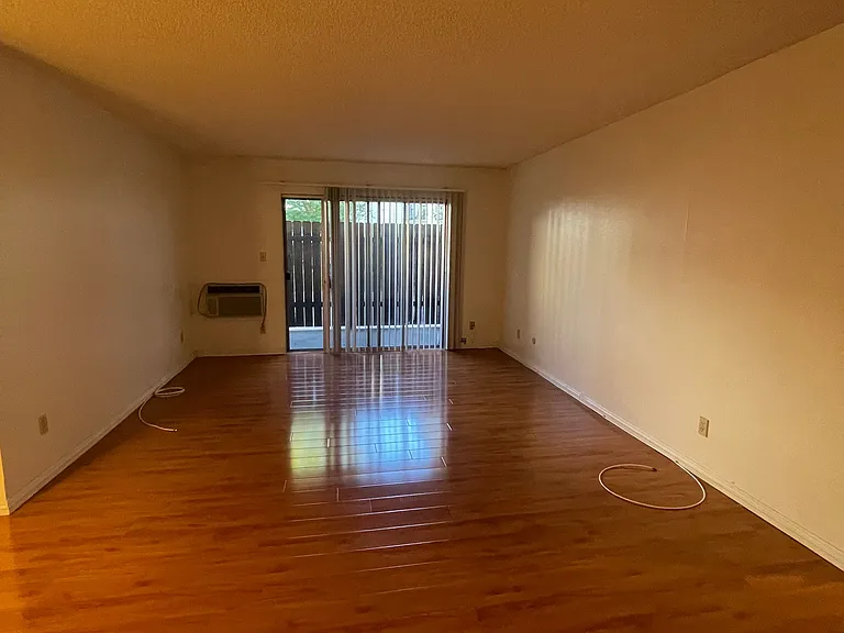1122 N Stoneman Ave #718-107 — Photo 3