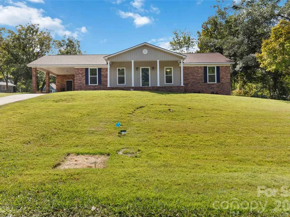 111 Education Ln, York, SC 29745