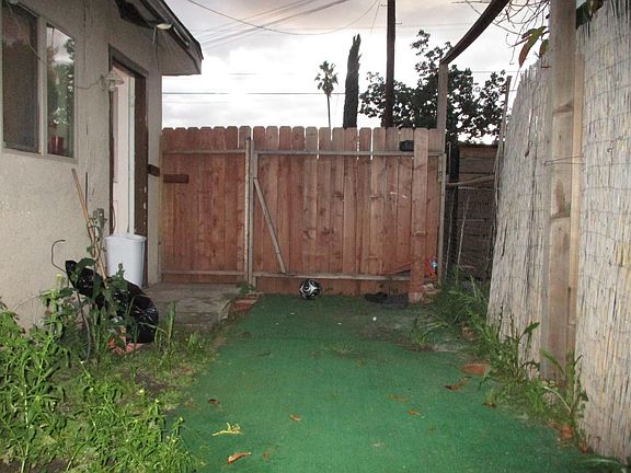 3rd image of 5660 Fulcher Ave