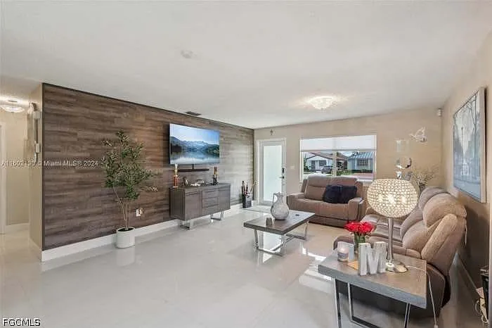 13222 SW 39th Ter — Photo 5