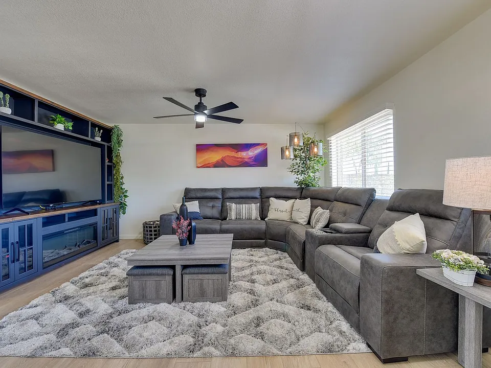 3343 W Marlene St #ID1579704P