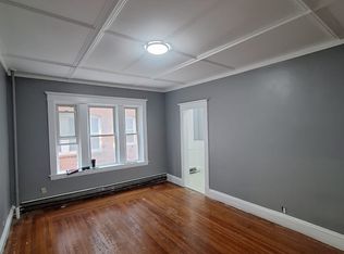 70 Grenada Ter APT 3L, Springfield, MA 01108