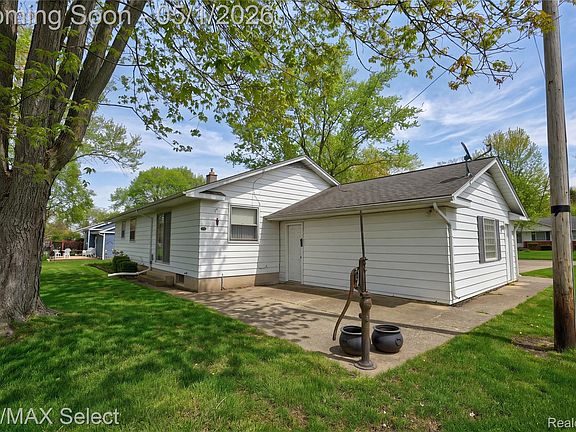 4th image of 4476 Old Carriage Rd
