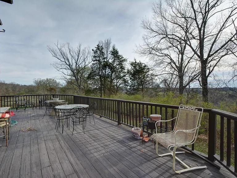 2315 Oregon Rd — Photo 38
