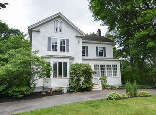 37 Pemberton Rd, Wayland, MA 01778