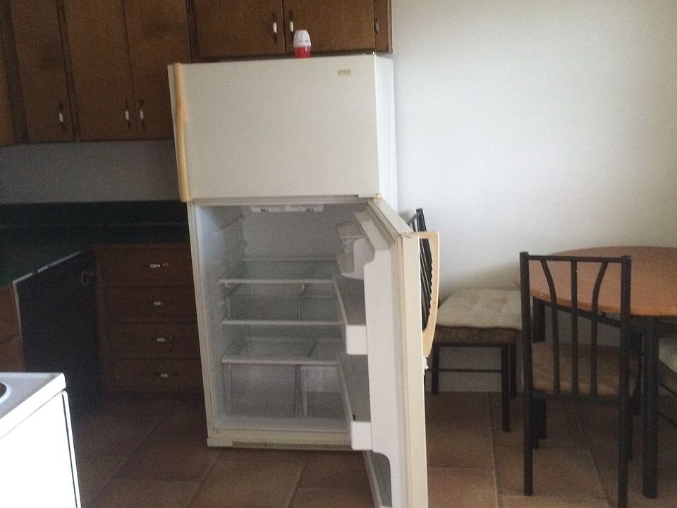2nd image of 373 Baker Rd SE APT 1