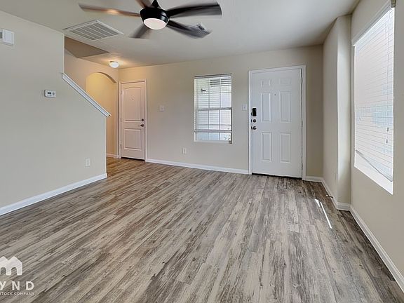 2nd image of 10119 Berrypatch Ln