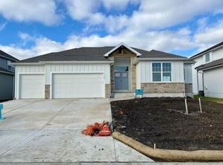 17320 Richards St, Overland Park, KS 66221