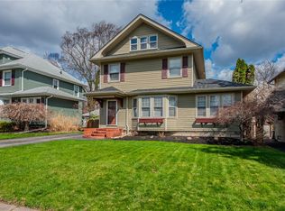 200 Hurstbourne Rd, Rochester, NY 14609
