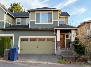 1528 145th Pl SW #B, Lynnwood, WA 98087