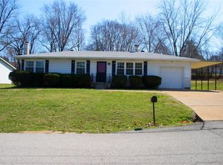 932 Loretta Dr, Arnold, MO