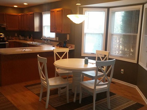 5th image of 22976 Larkspur Ct