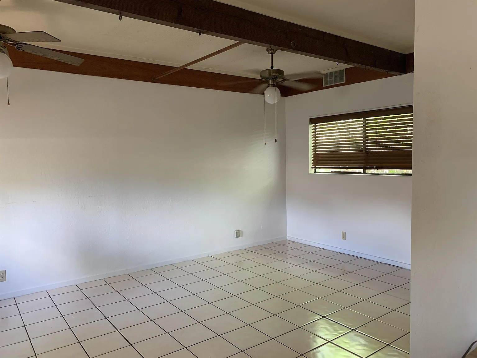 299 Keonekai Road - Cottage — Photo 4