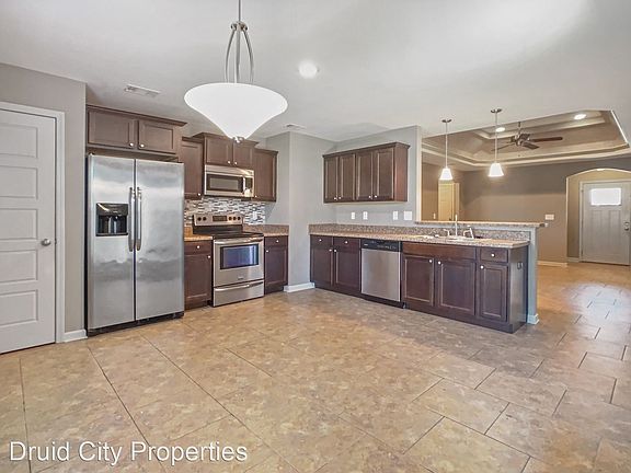 5th image of 6207 Mimosa Gardens Ln