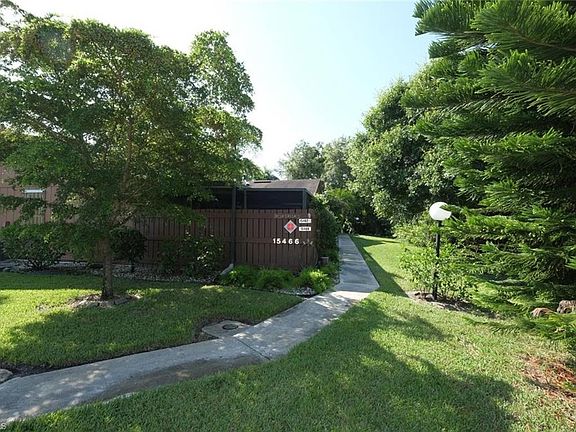 2nd image of 15462 Crystal Lake Dr