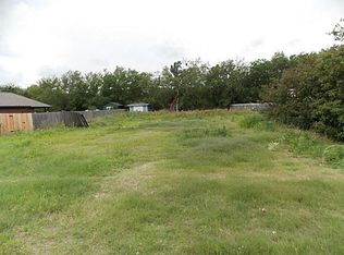 900 Shady Grove Dr, Granbury, TX 76049