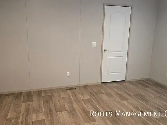 2nd image of 719 Hillside Dr #719