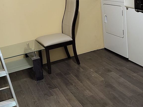 4th image of 2 Netherway Cres