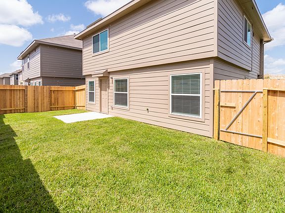 5th image of 5630 Adelaide River Dr