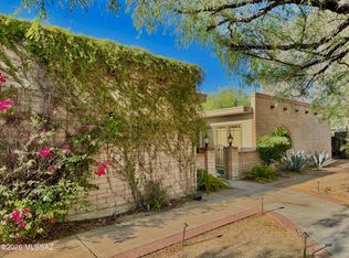 9431 E Walnut Tree Cir, Tucson, AZ 85749