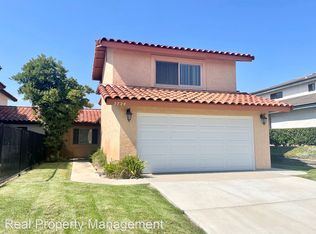 2724 Luciernaga St, Carlsbad, CA 92009