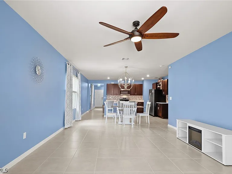 8720 Swell Brooks Ct — Photo 28