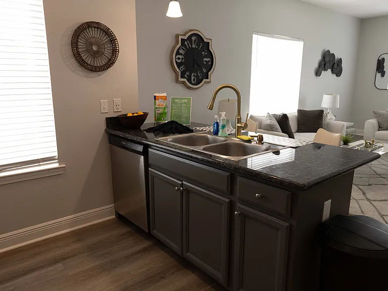 LTL Royal Palms Baton Rouge MT LLC — Photo 46