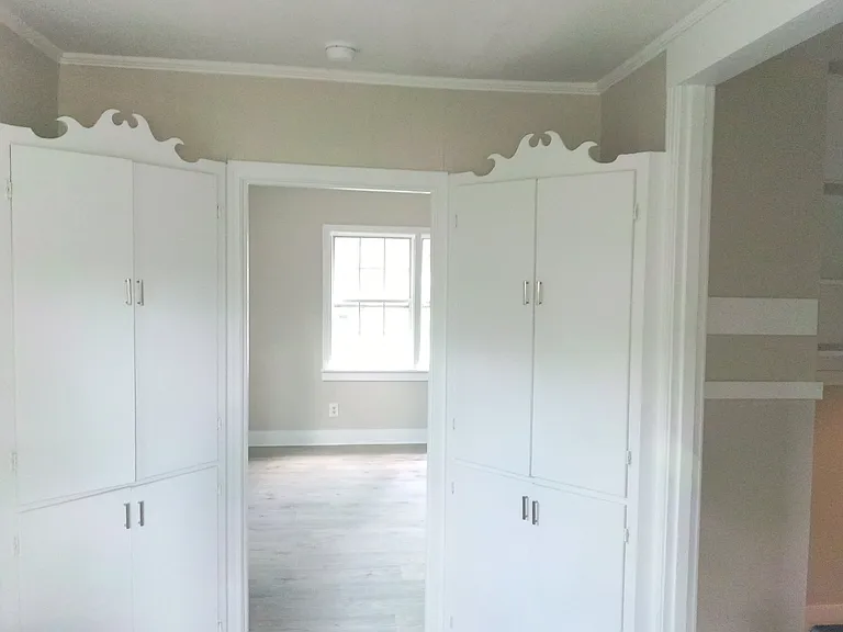 402 Green Acres Dr — Photo 13