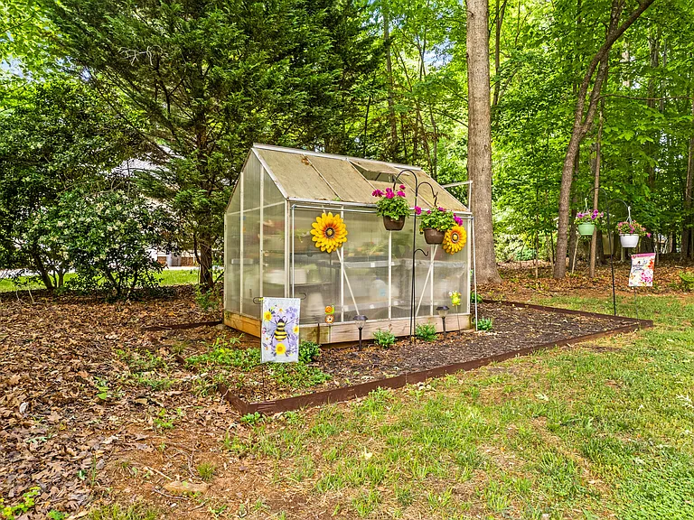 155 Culpeze Rd — Photo 51