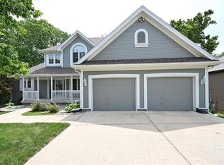 4921 N Washington St, Kansas City, MO 64118