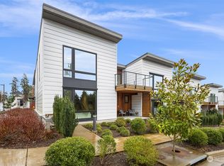 239 Ebi Ln NE, Bainbridge Island, WA 98110