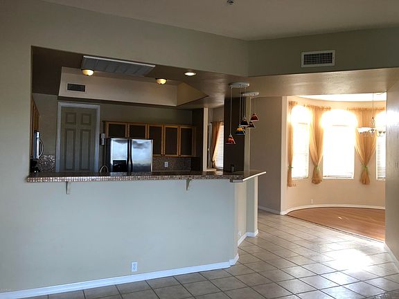 5th image of 3800 S Cantabria Cir Unit 1068