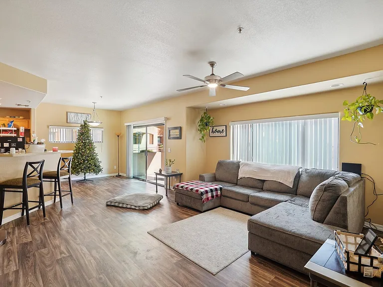 Sereno Townhomes — Photo 60