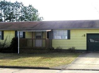 46 E Hickory St, Davisville, WV 26142