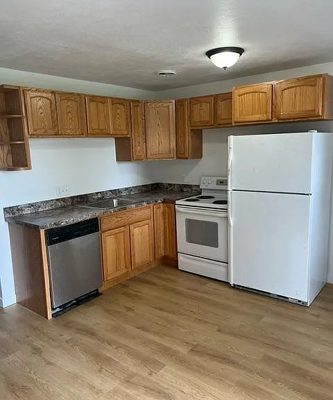 74 E Valley View Dr — Photo 6