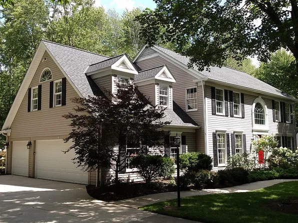 35521 Quartermane Cir, Solon, OH 44139