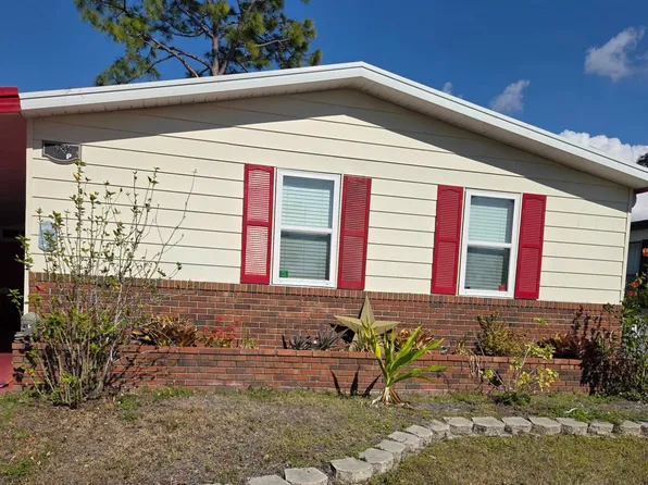 19232 Indian Wells Ct #32-P, North Fort Myers, FL 33903