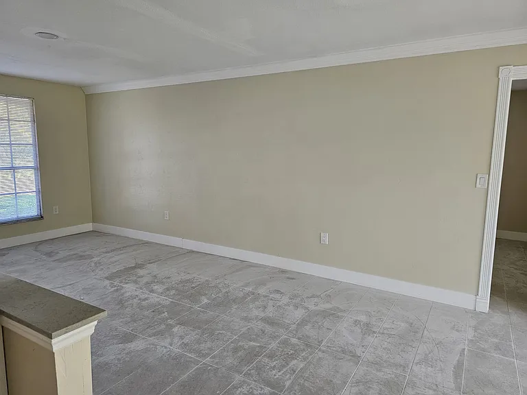 4060 Sail Dr — Photo 5