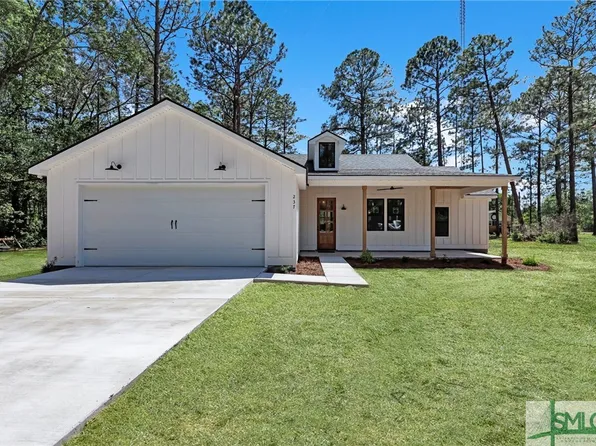 237 Patterson Street, Pembroke, GA 31321