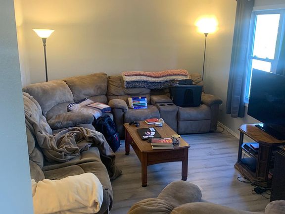 5th image of 4727 Pizarro Ct #1