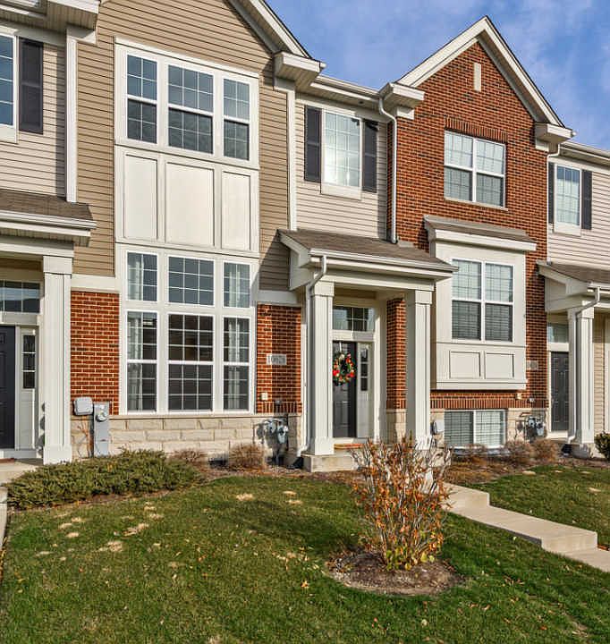 1st image of 10628 W 153rd Pl