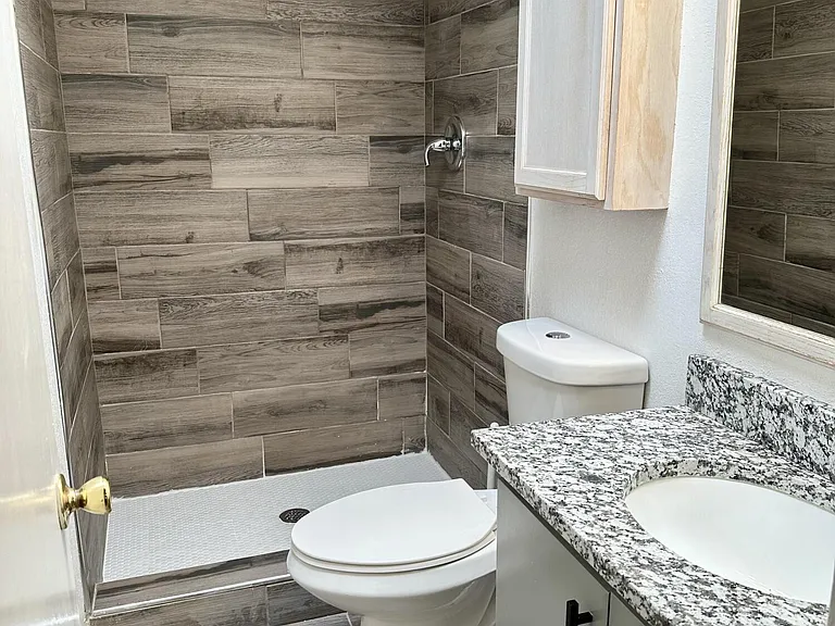 10101 Renfrew Dr — Photo 8