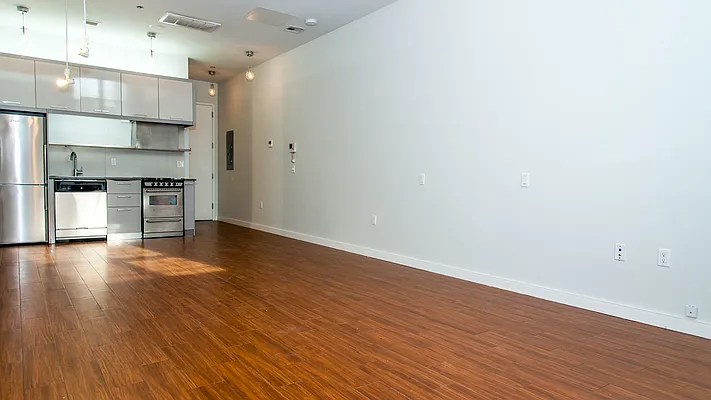 Rented by Nooklyn NYC LLC | media 5